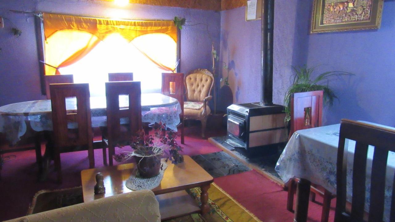 Hostal Y Cabanas Peumayen Puerto Guadal Exteriér fotografie